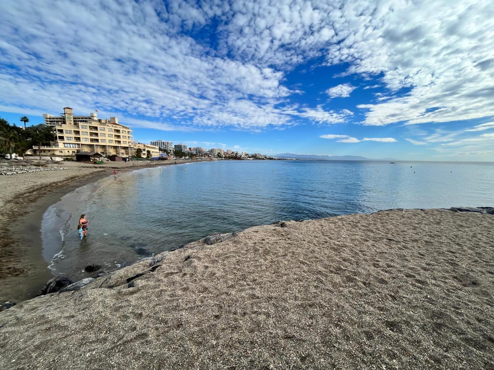 Mrv Apartamento Al Lado De La Playa Con Parking Бенальмадена Экстерьер фото